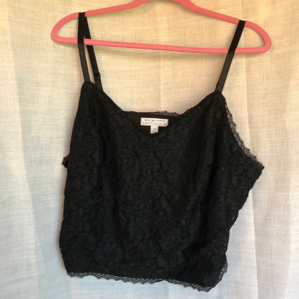 Plus Size Lace Crop Top